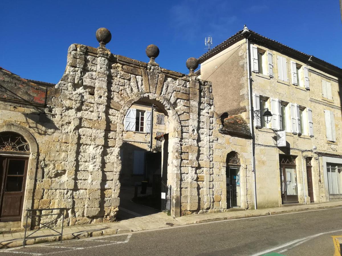 Gite De La Cathedrale - レクトゥール エクステリア 写真